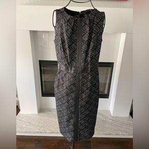 Classiques Enrier Sleeveless Sheath Dress